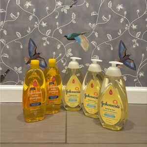NEW Johnson’s Baby Lot - 3- 27.1 FL OZ Head-To-Toe Wash & 2- 20 FL OZ Shampoo